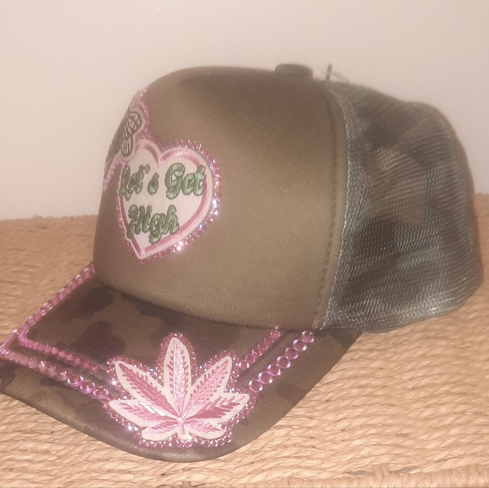 New! One-of-a-kind Camo Snap-back Trucker Hat